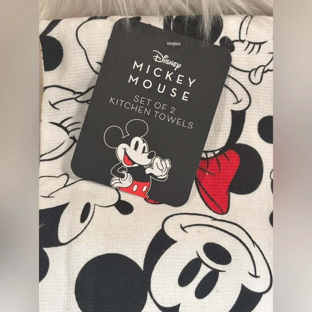 Disney Mickey and Minnie Set of 2 Kitchen Dish Towels